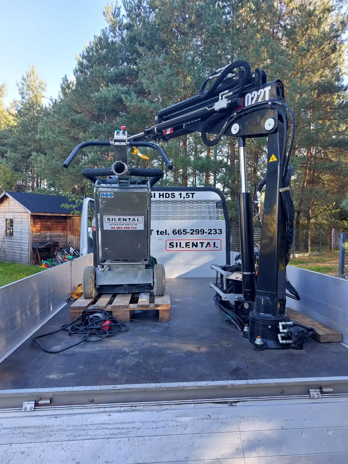 Profesjonalny transport sprzętu budowlanego